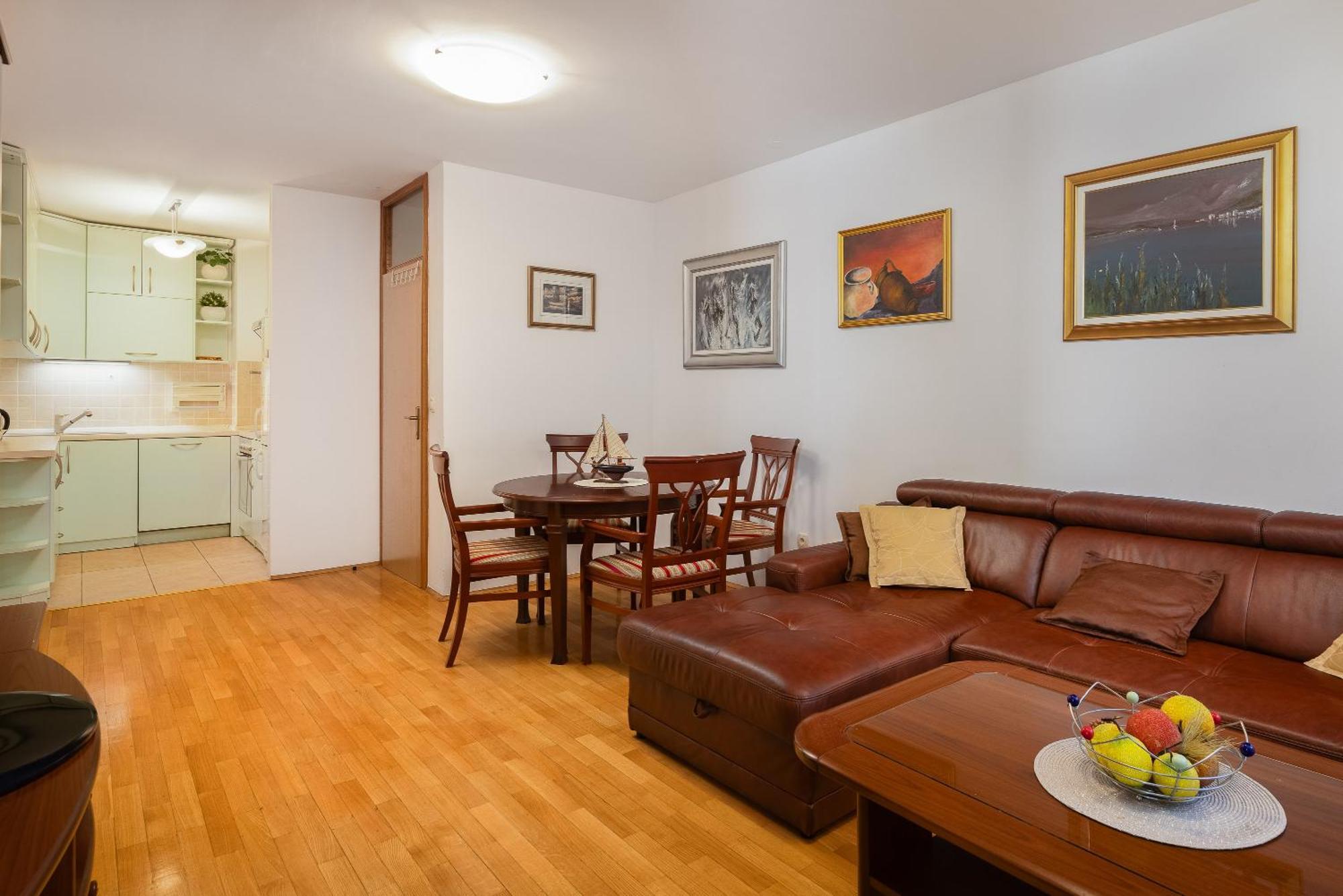 Apartment Sunny Makarska
